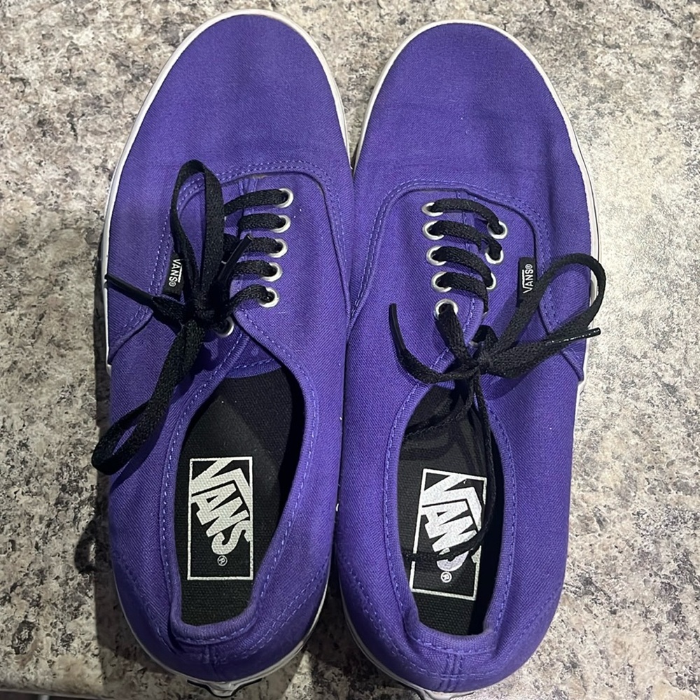 Purple vans “off the wall” men’s size 10.5 or women’s 12